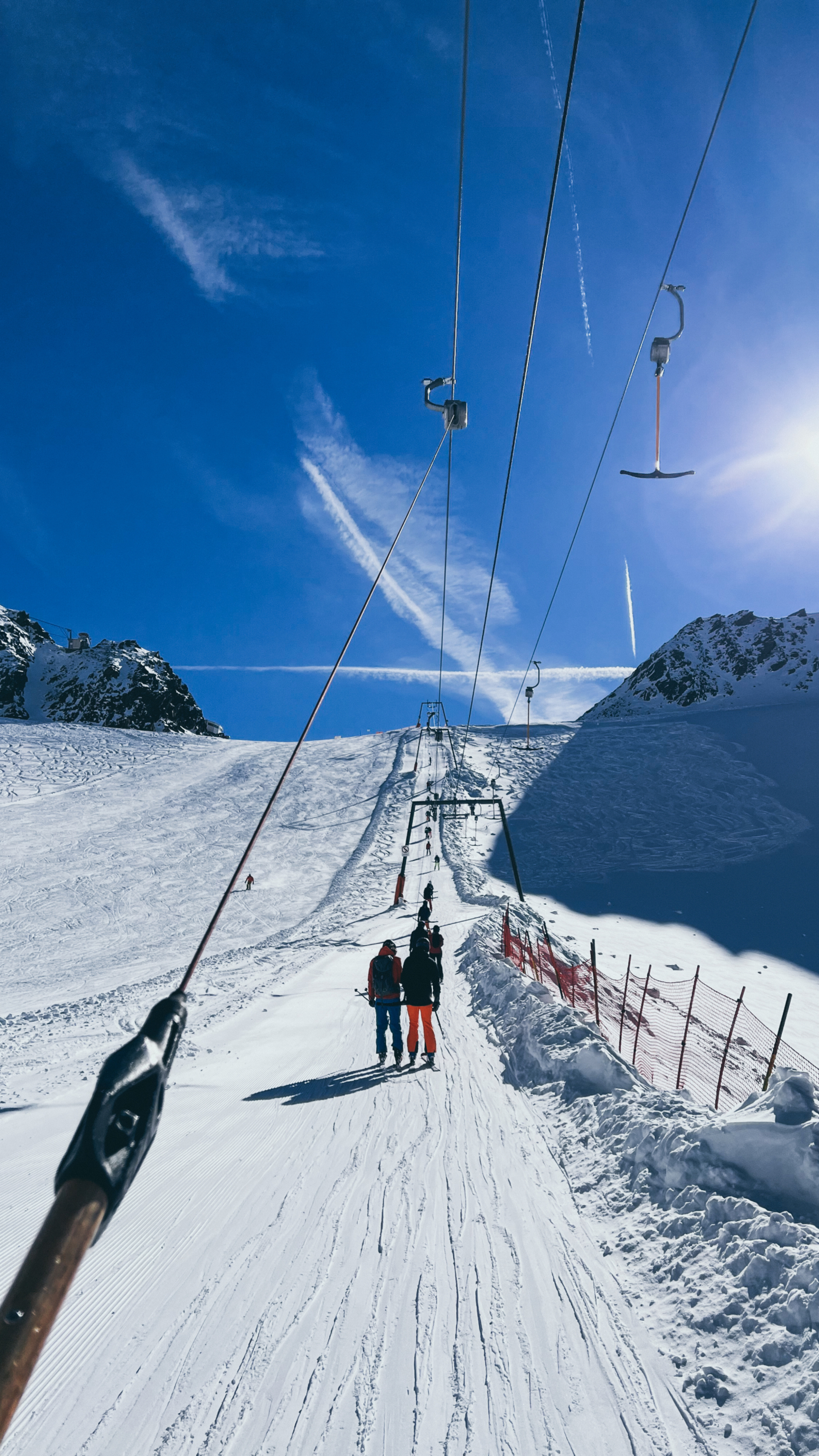 Im Schlepplift Windachferner am Stubaier Gletscher