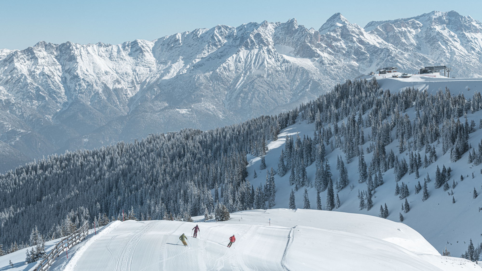 Skifahren mit Aussicht im Skicircus