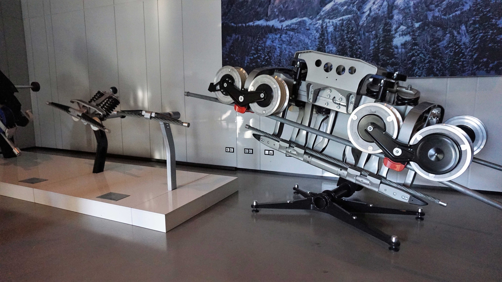 Ein Laufwerk der Dreiseilumlaufbahn