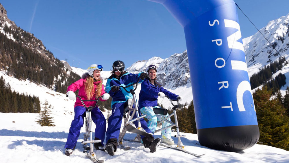 Snowbikes im Wintererlebnispark