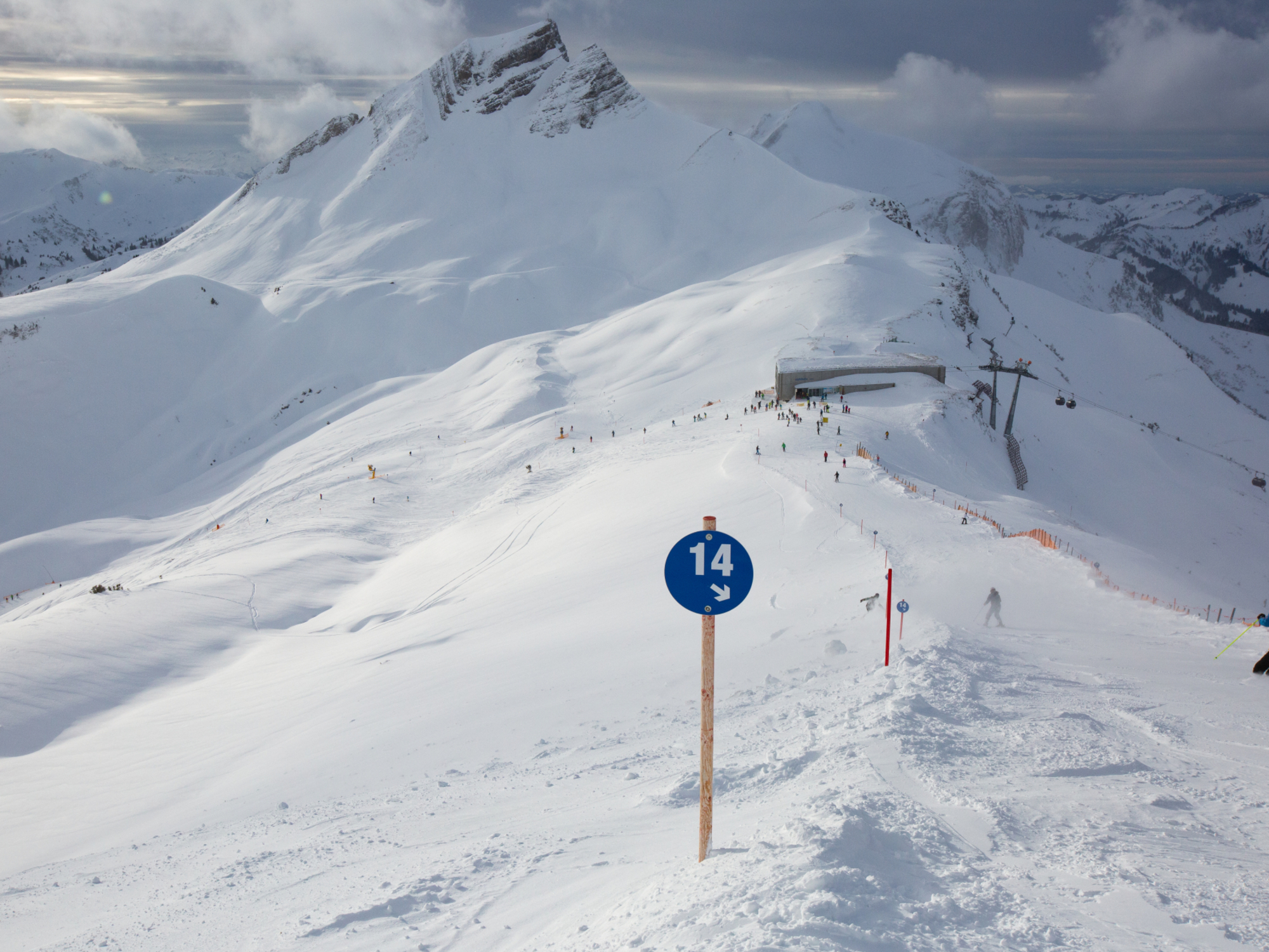 Blick auf die Bergstation der Gipfelbahn Mellau