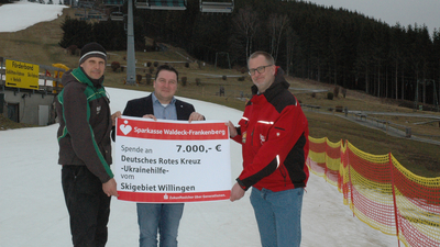 Artikelbild: Skigebiet Willingen spendet 7.000 € aus Flutlicht-Skilauf