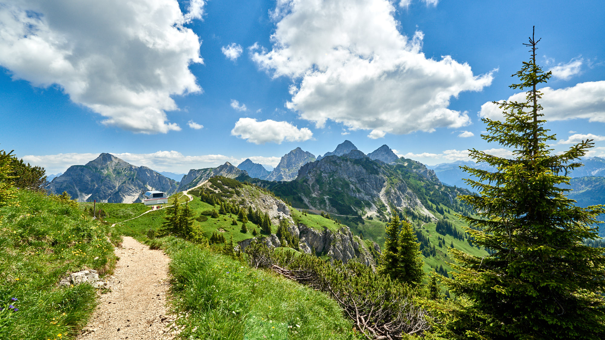 Wandern auf dem Gräner Höhenweg