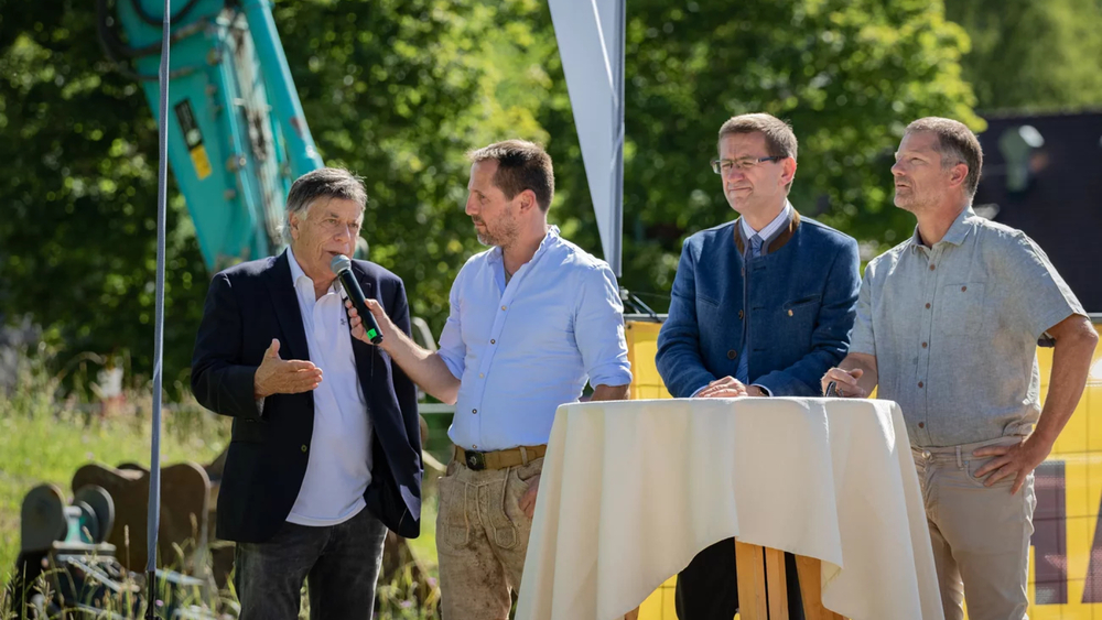 Spatenstich-Event zur neuen Hössbahn im Skigebiet Hinterstoder