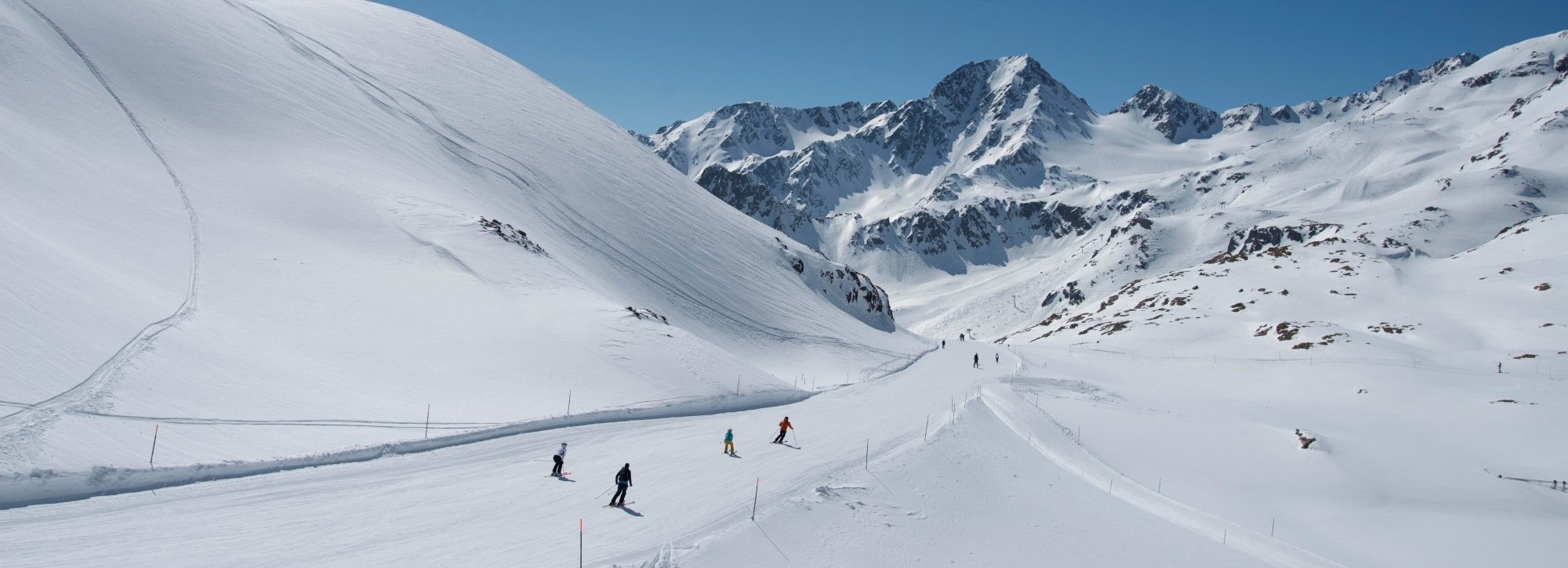 Skifahren am Schnalstaler Gletscher