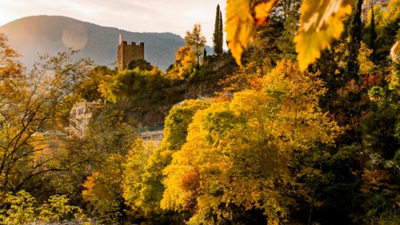 Meran besticht im Herbst mit wunderschönen Landschaften.