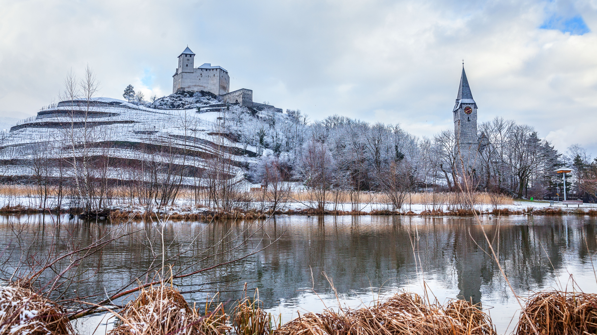 Burg Gutenberg im Winter