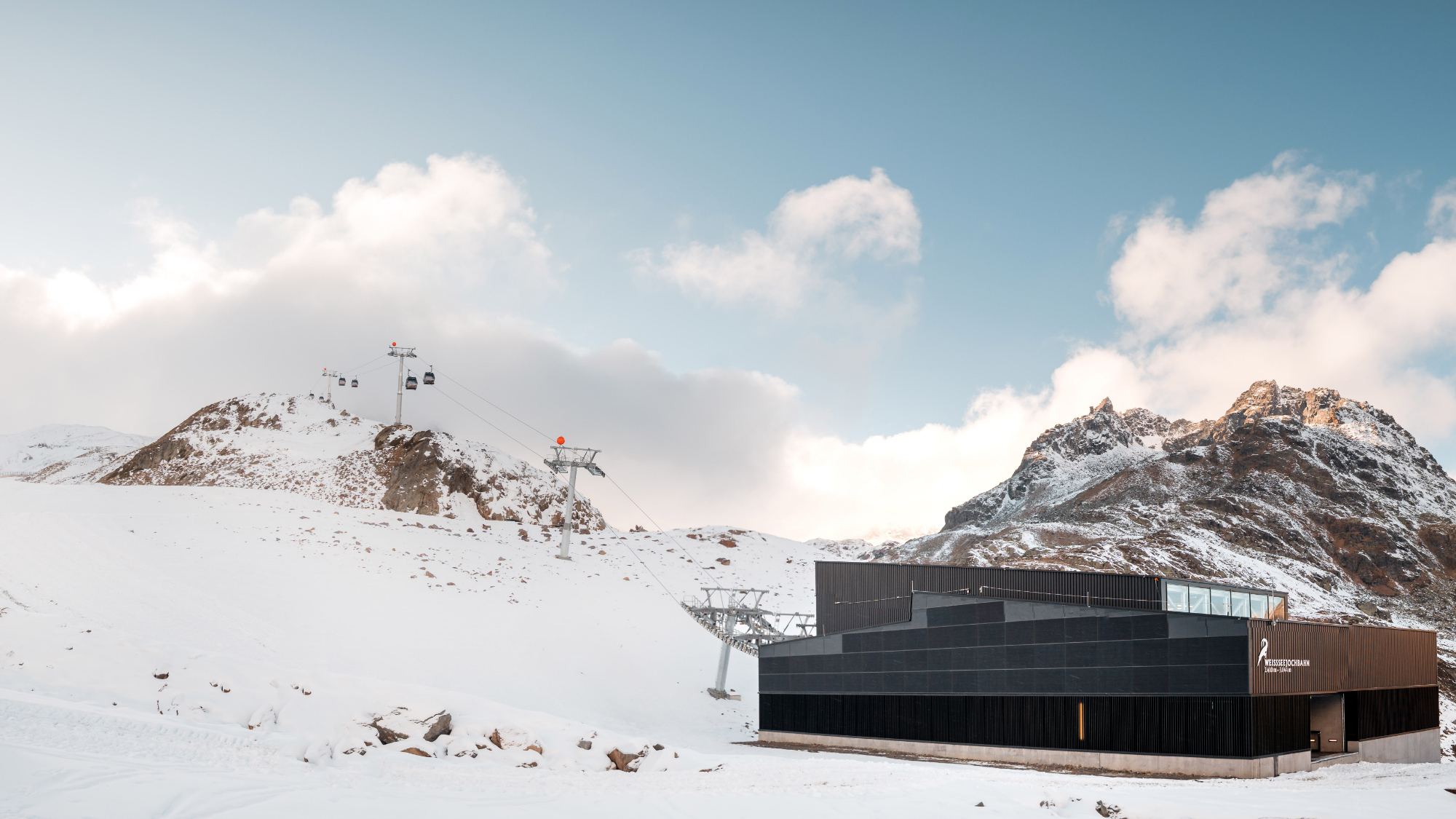 Weißseejochbahn am Kaunertaler Gletscher