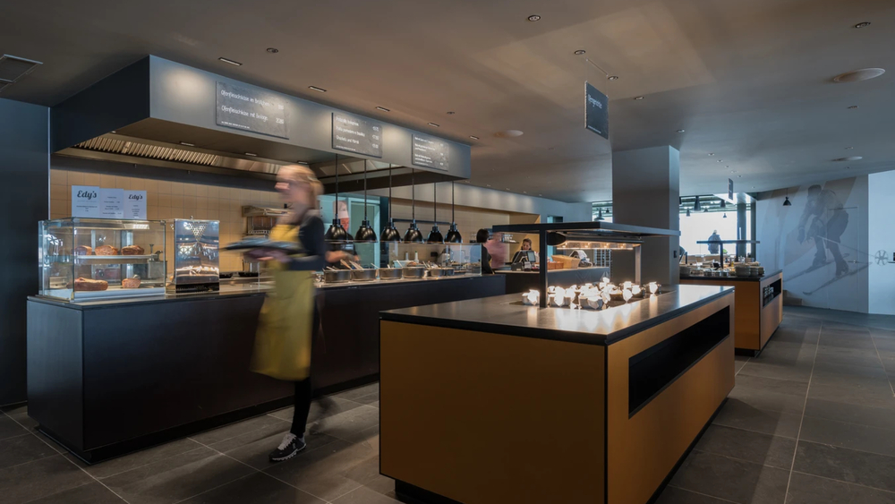 Edy`s Restaurant Corviglia