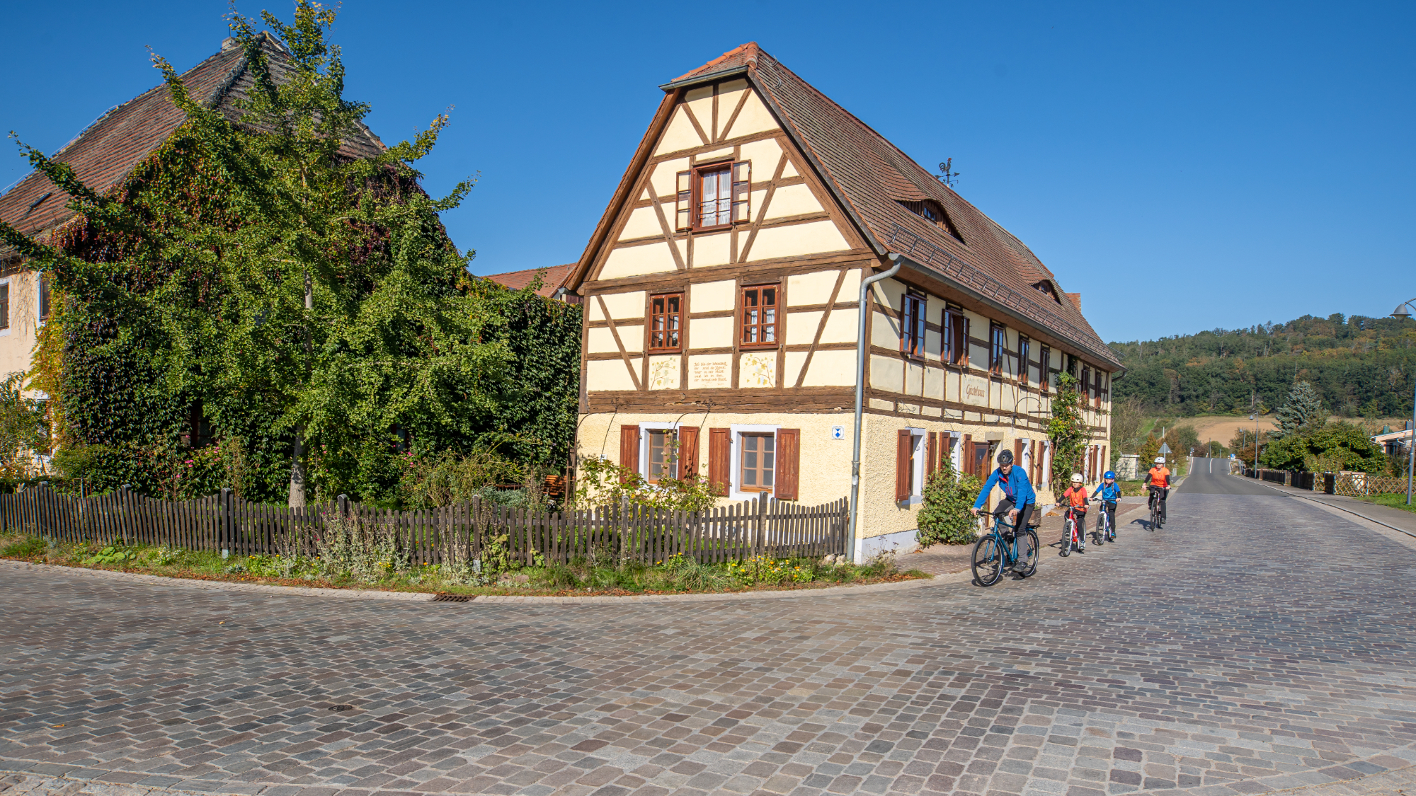 Radfahren entlang der Obstlandroute
