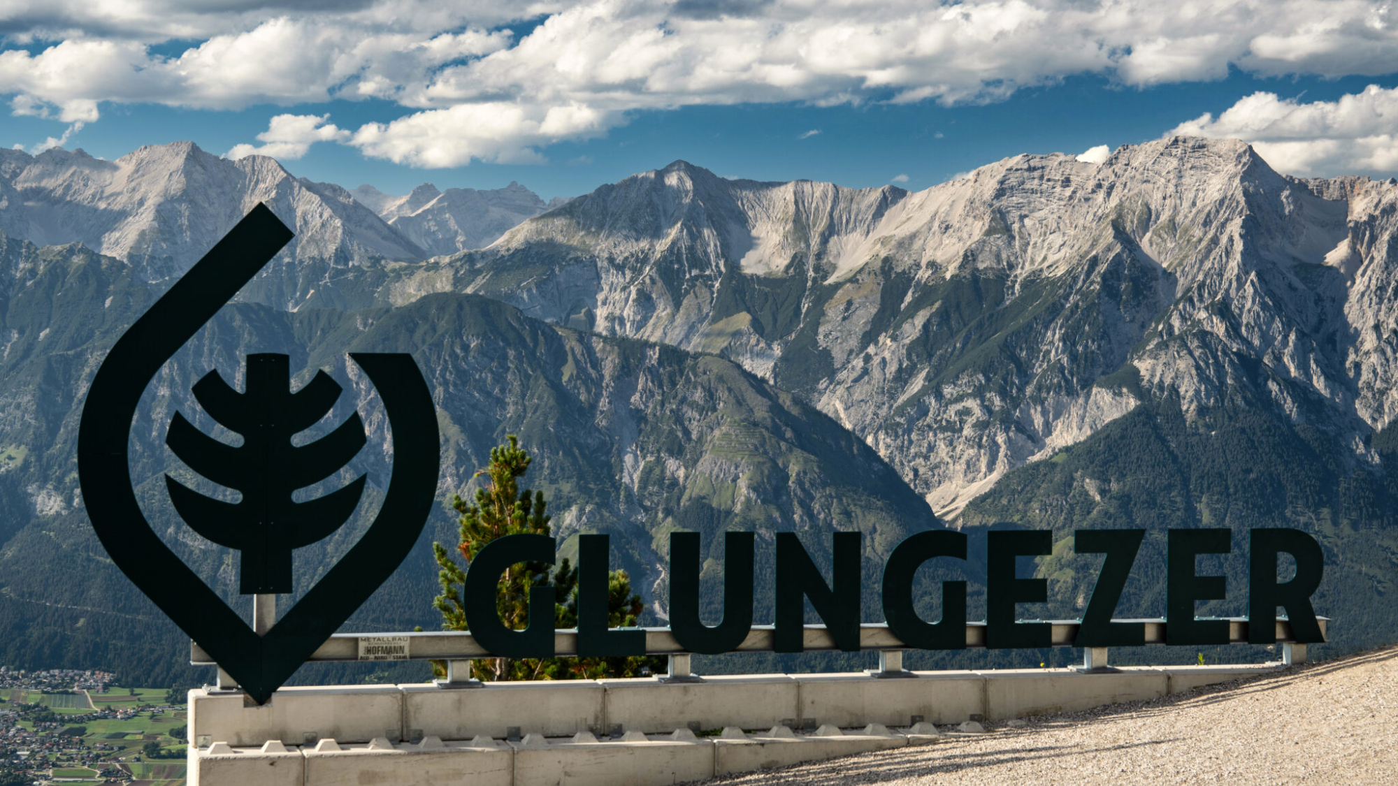 Der Glungezer mit traumhafte Ausblicken auf das Karwendelgebirge und das Inntal