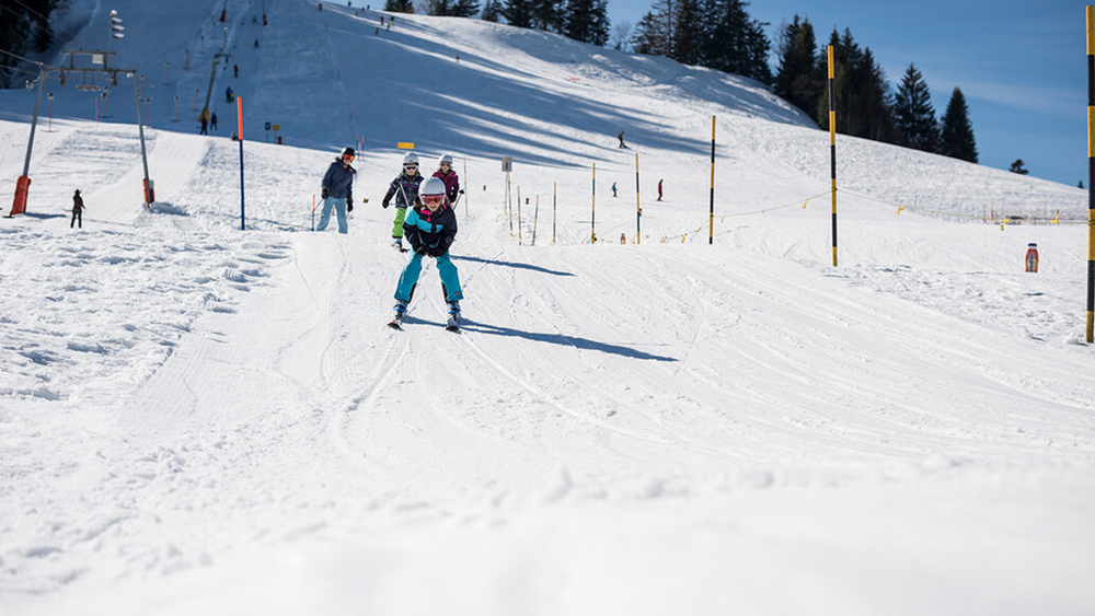 Skifahren am Sattel-Hochstuckli