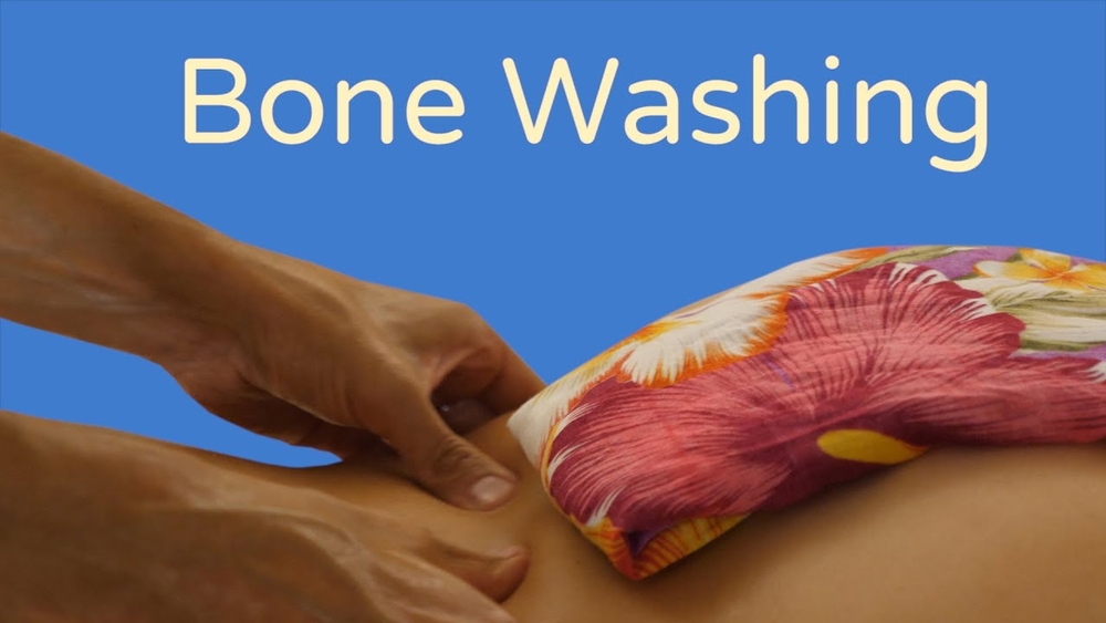 Lomi Lomi Massage: Bone Washing - Tiefenmassage in der Lomi Körperarbeit