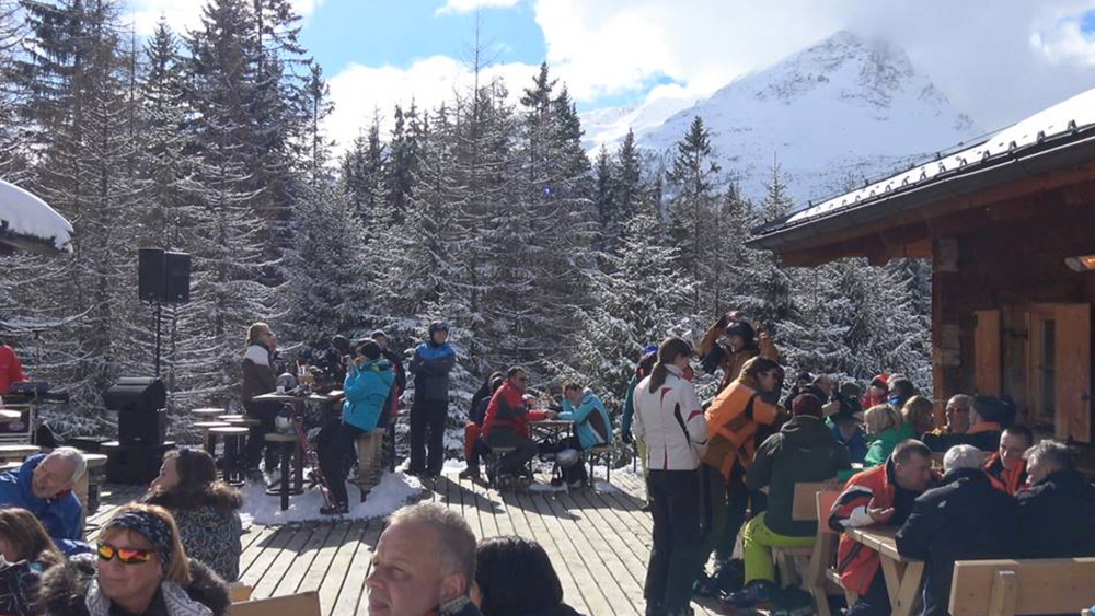 Eine kleine Pause im Skigebiet Nauders