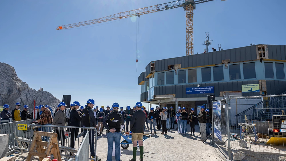 Baustart am Dachstein
