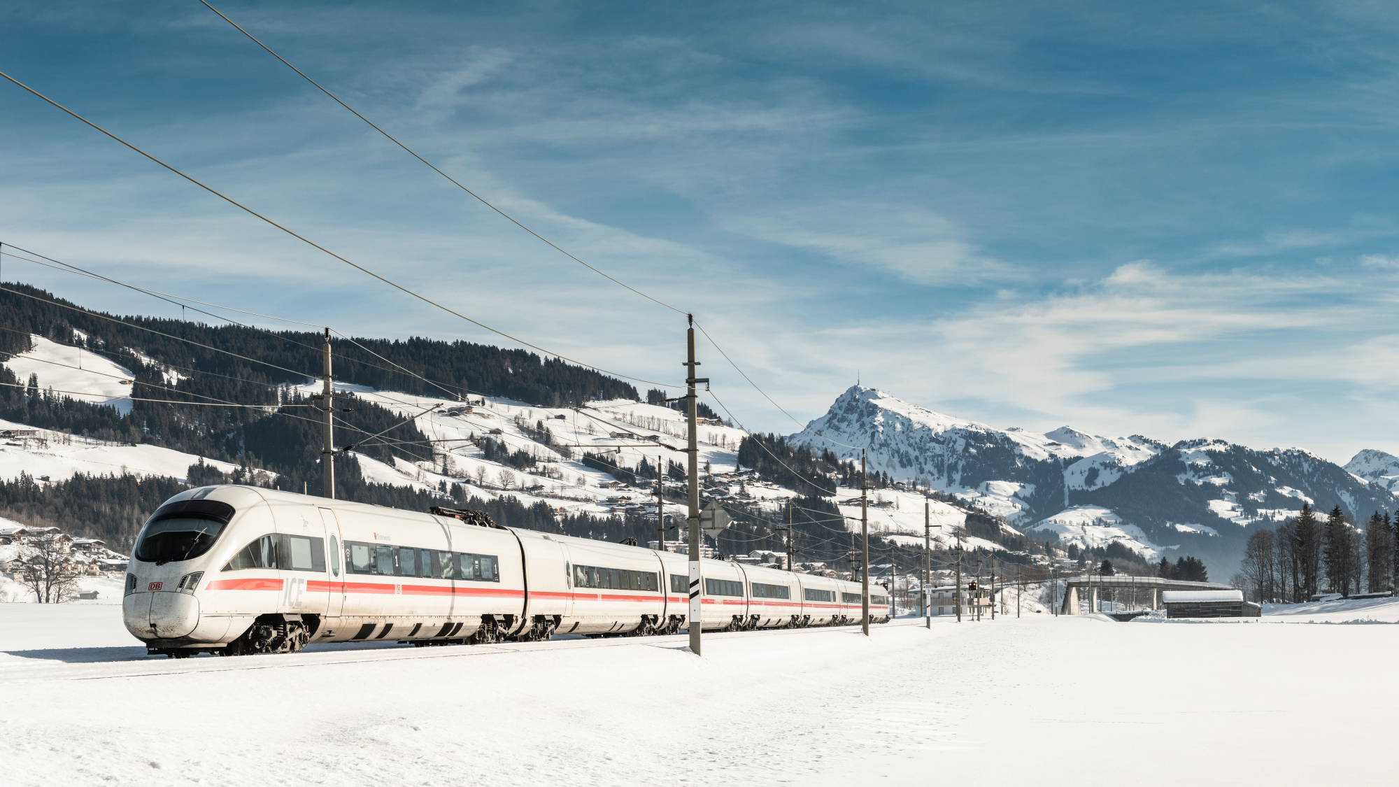 Mit dem Zug in den Winter