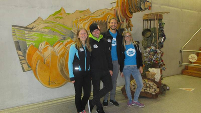 Das x-challenge Team in der Erlebnissennerei Zillertal