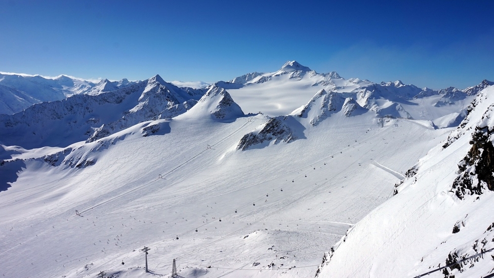 Blick ins Skigebiet Sölden