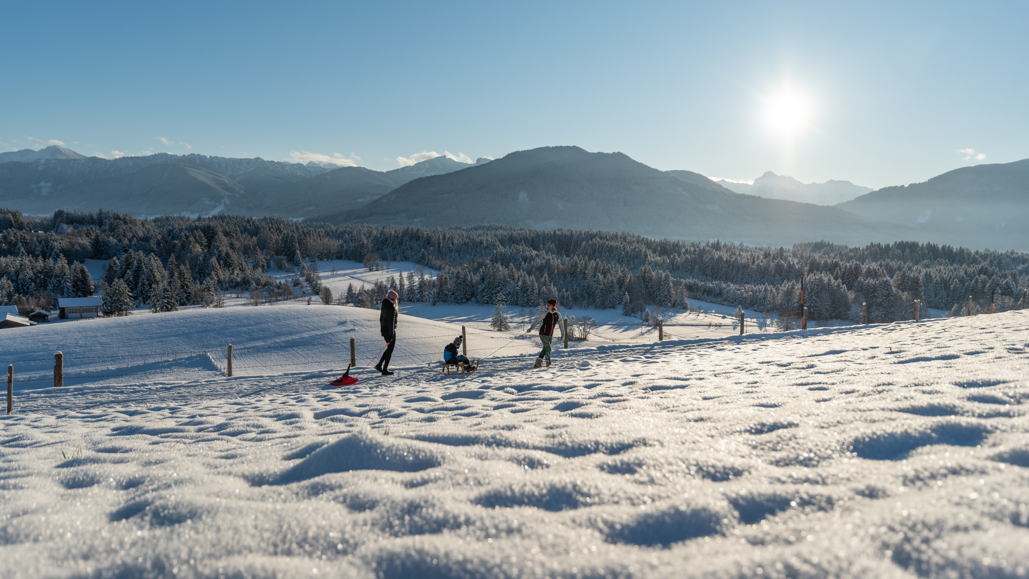 Rodeln und Winterwandern in den wunderschönen Ammergauer Alpen
