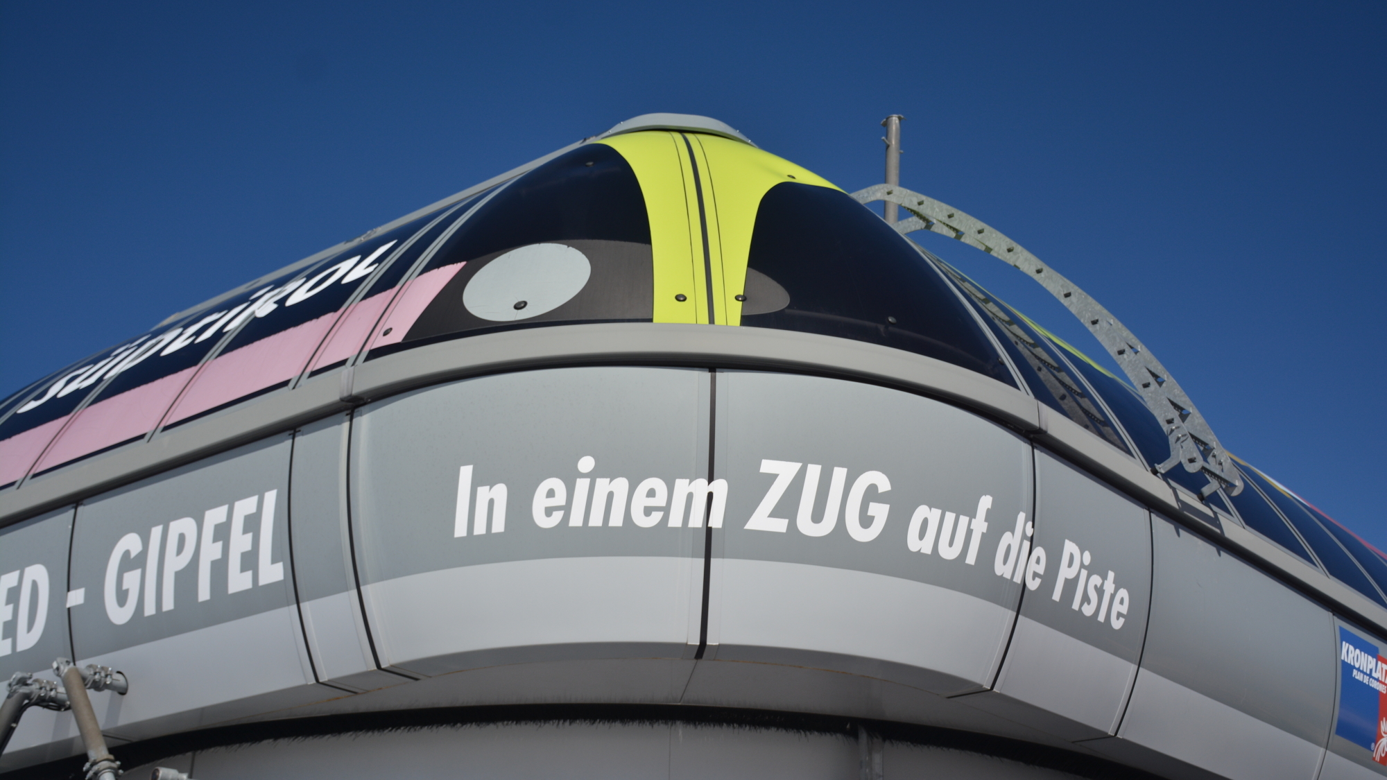 Am Gipfel des Kronplatz (2275m)