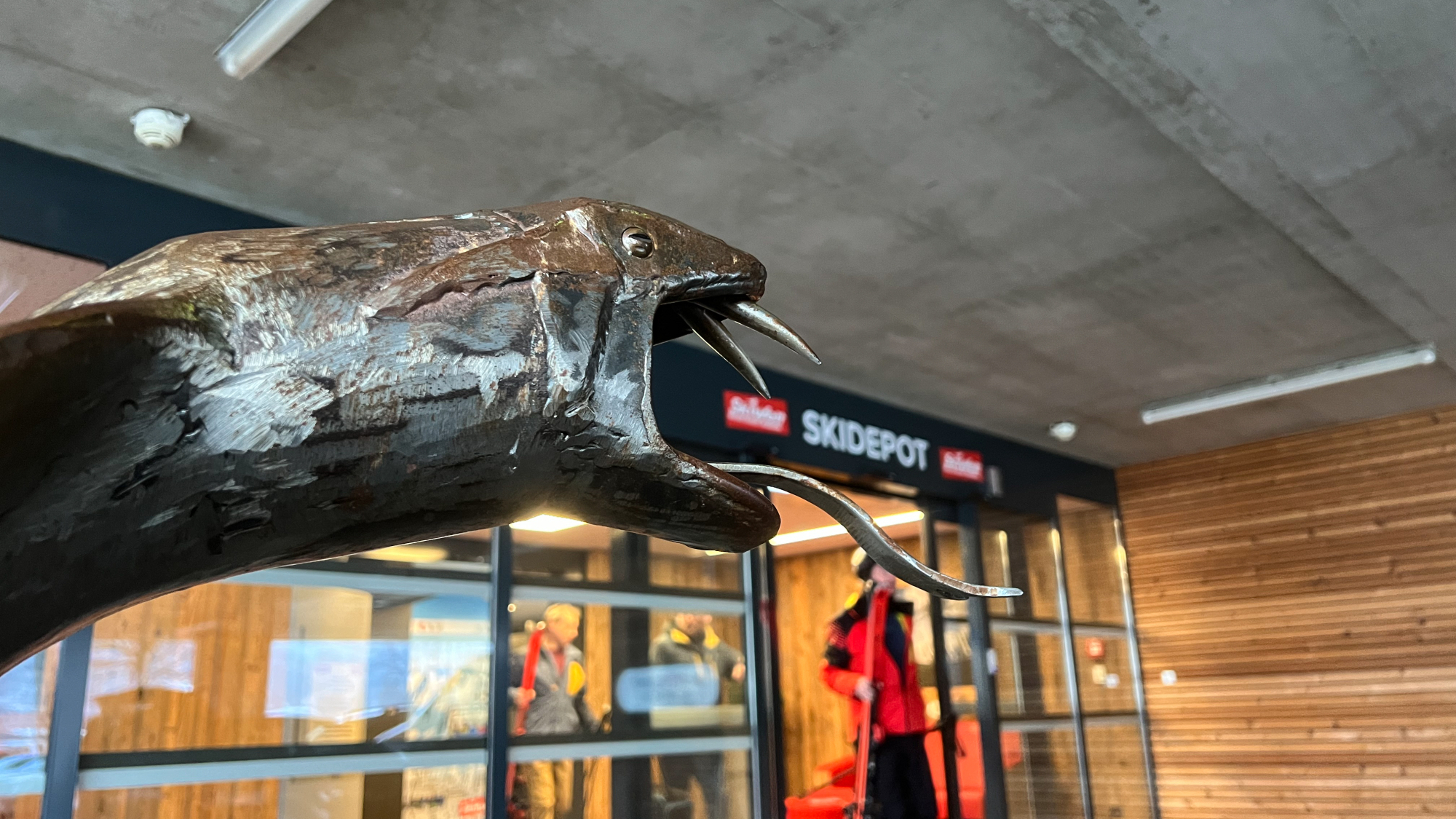 An der Talstation Brixen im Thale