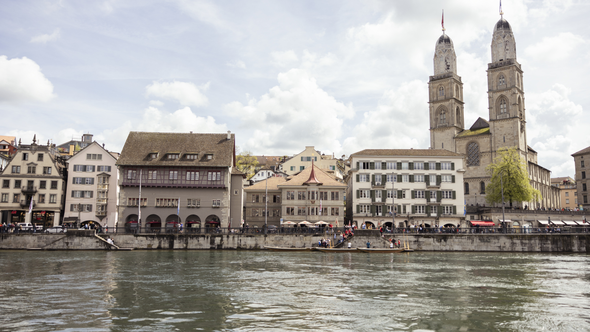 Blick auf den Grossmünster in Zürich