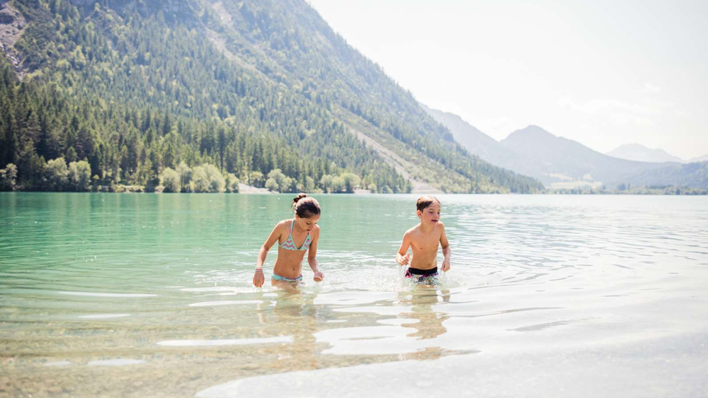 Badespaß in der Tiroler Zugspitz Arena
