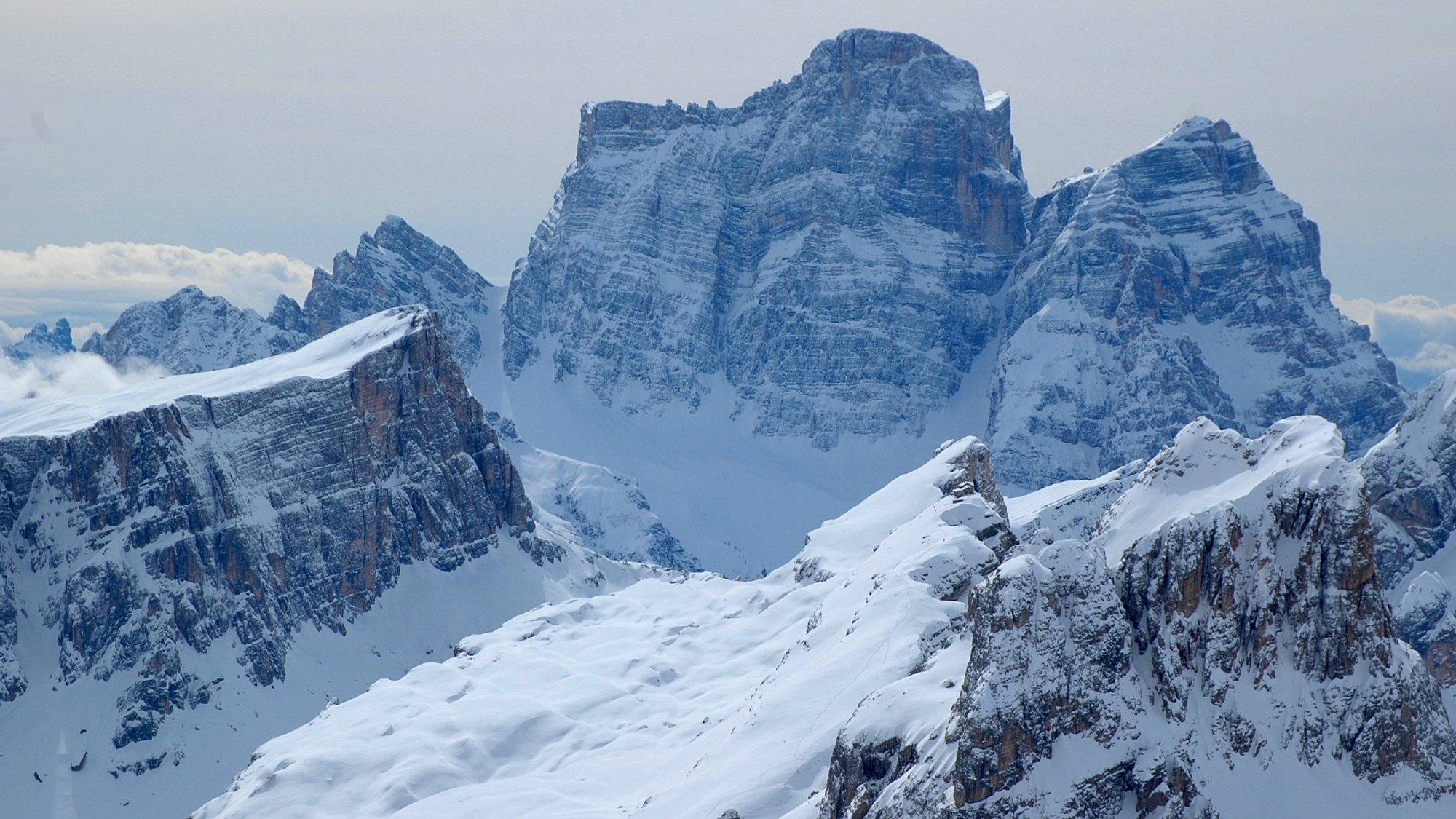Blick von der Bergstation der Lagazuoi-Seilbahn (2742m) zum Monte Pelmo (3168m)