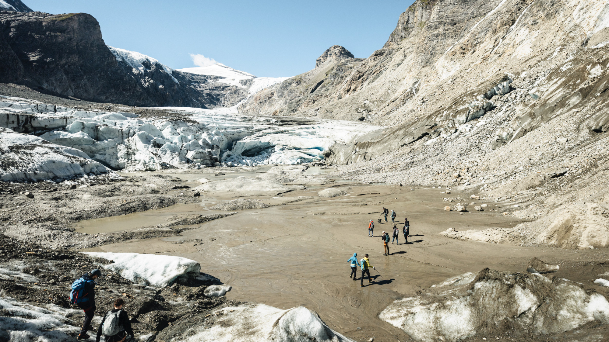 Die Pasterze weist mit -203,5 m den höchsten Längenrückgang der heimischen Gletscher auf.