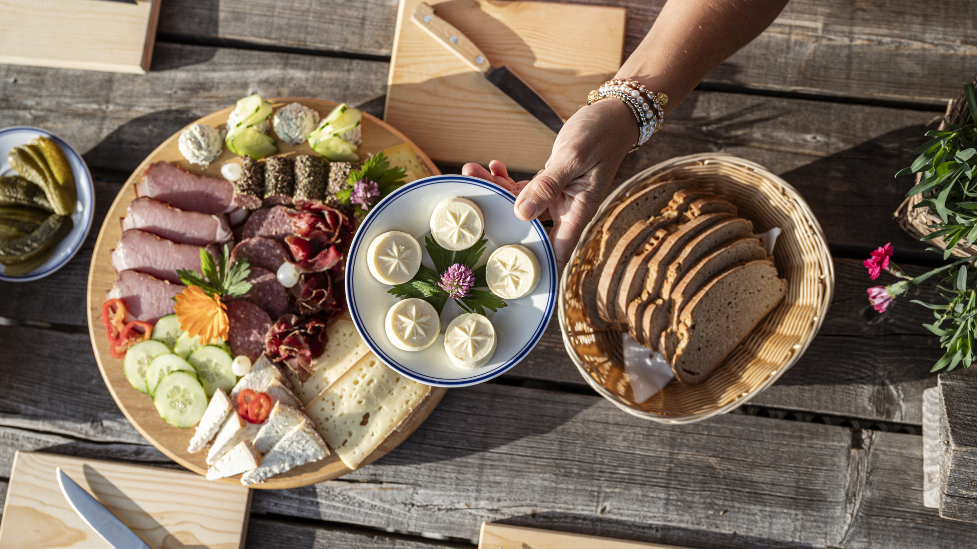 Auf den Almhütten im Großarltal erwarten die Gäste kulinarische Spezialitäten