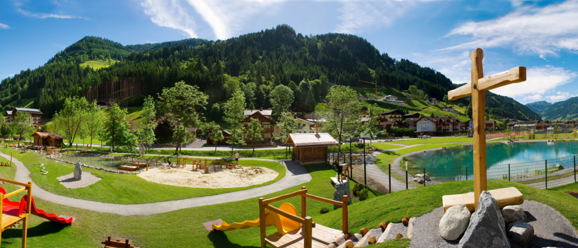 Der Abenteuerspielplatz "Rucki-Zucki´s Gaudi-Alm"