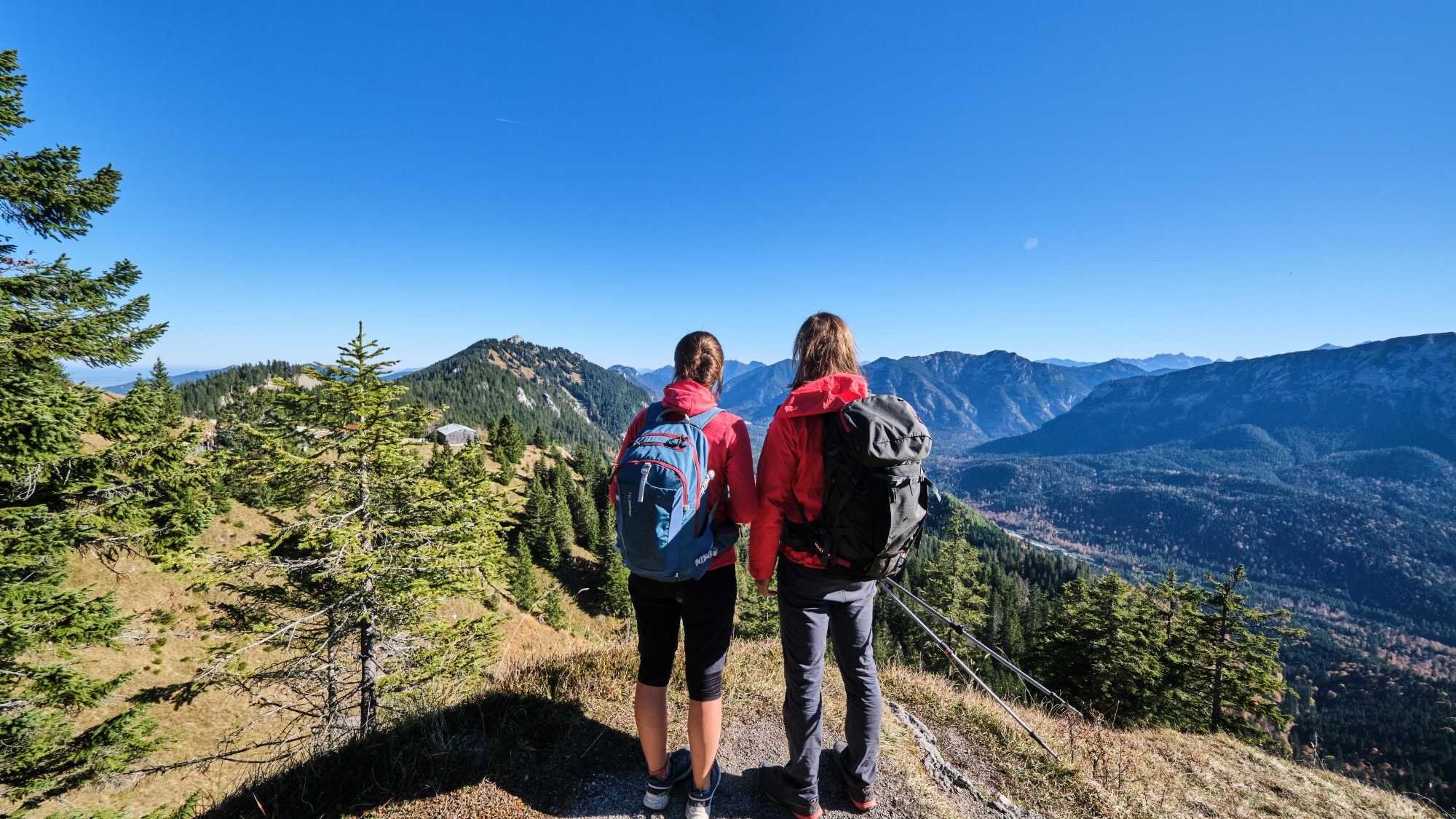 Ausblick in die Ammergauer Alpen