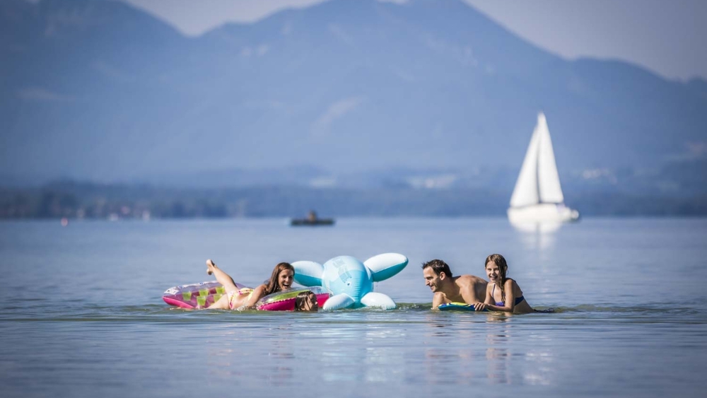 Badespaß im Chiemsee