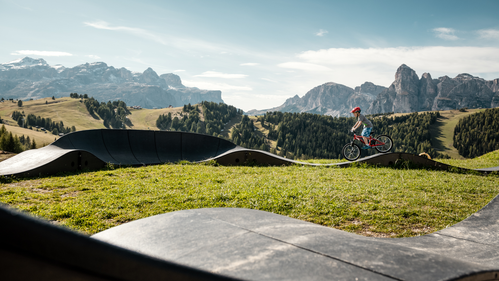 Nichts verspricht so viel Spaß und Freude an der Bewegung in frischer Bergluft wie die Movimënt-Parks in Alta Badia.