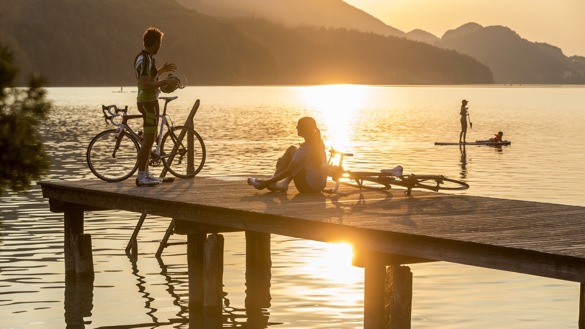 Der Herbst sorgt für fantastische Ausblicke auf den Hintersee im Salzburger Land