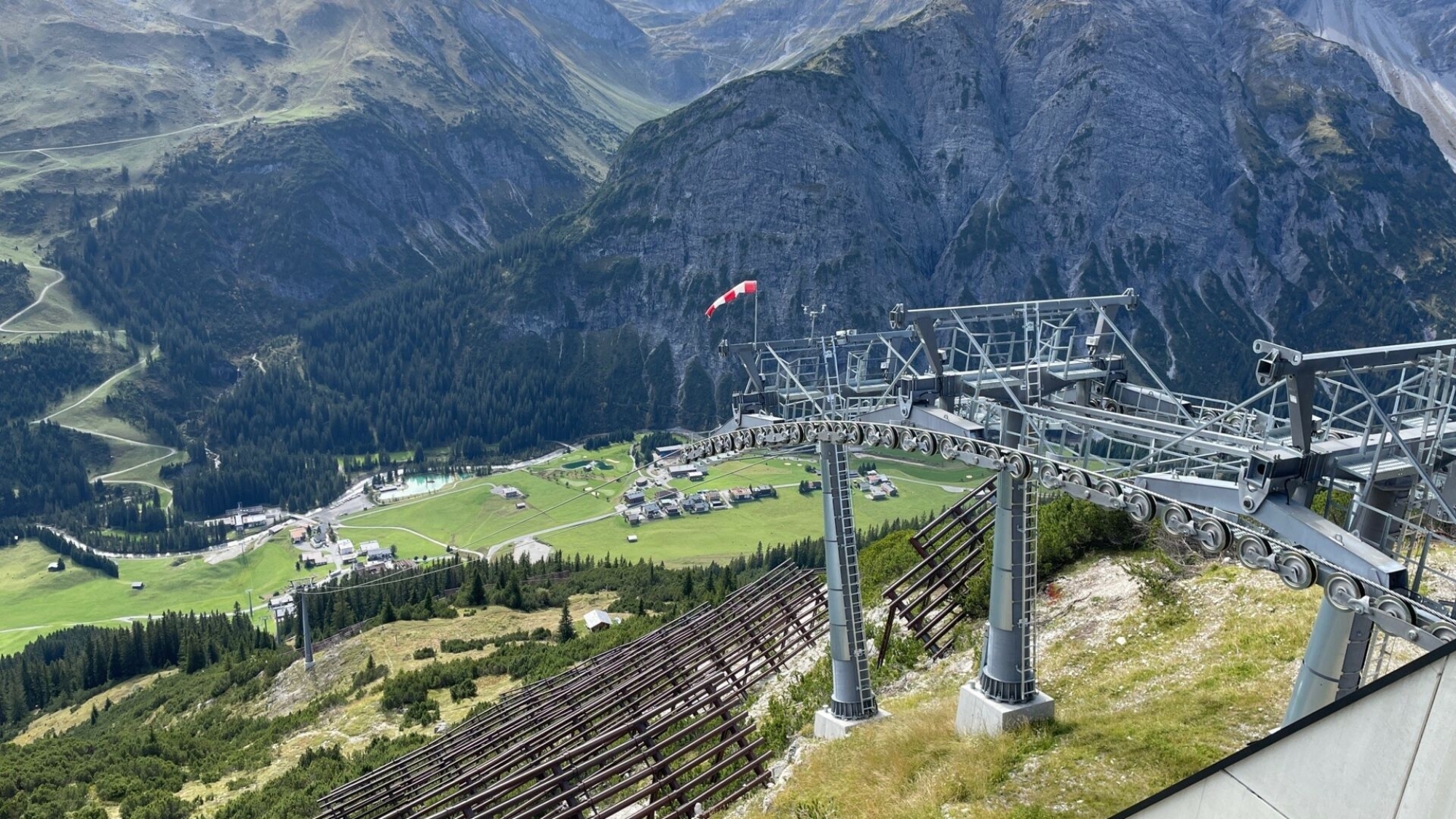 Ausblick von der Bergstation der Zugerbergbahn