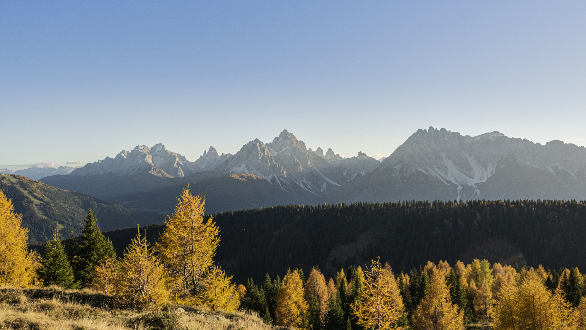 Blick auf die Sextner Sonnenuhr