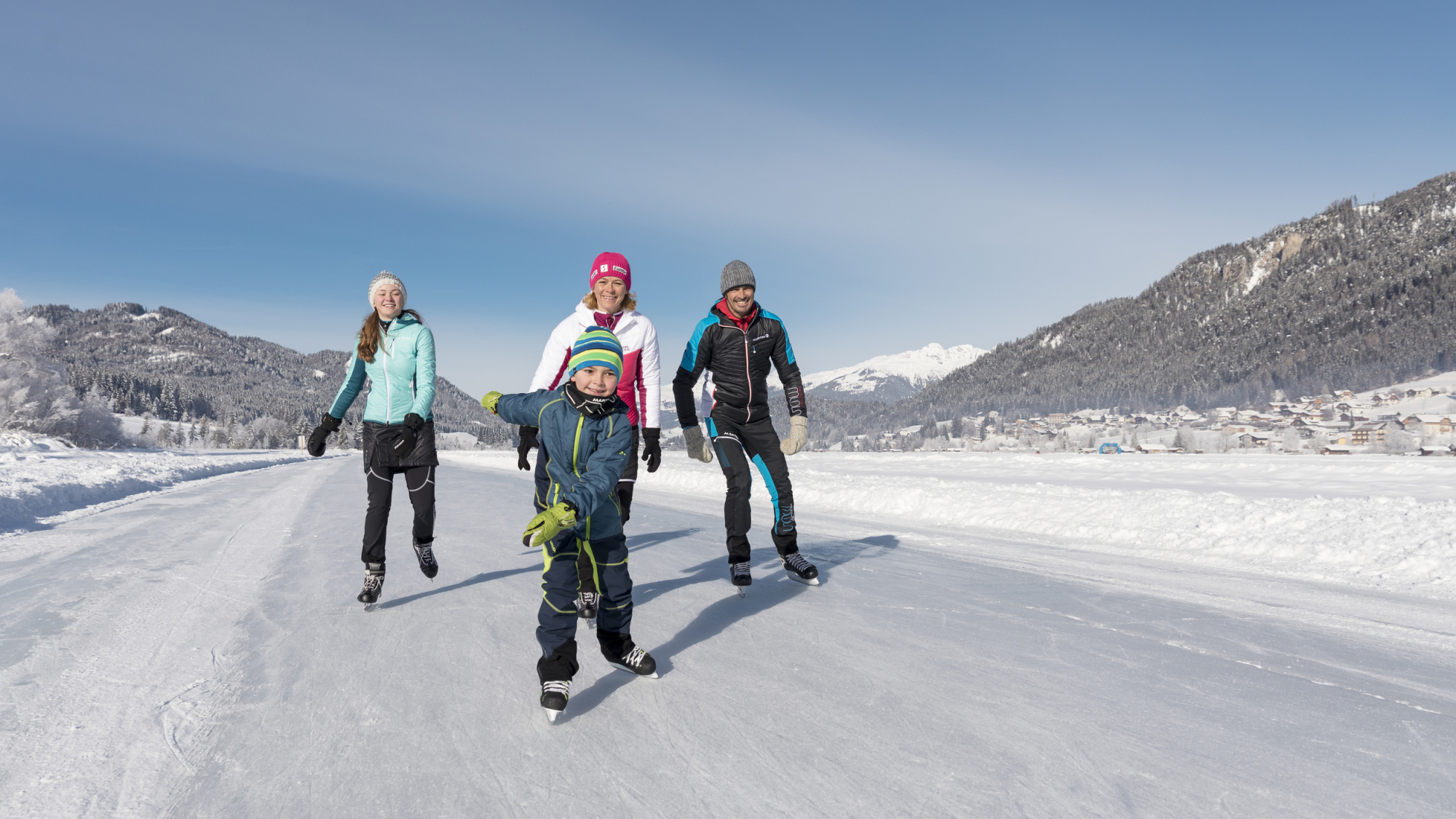 Eislaufen am Weissensee