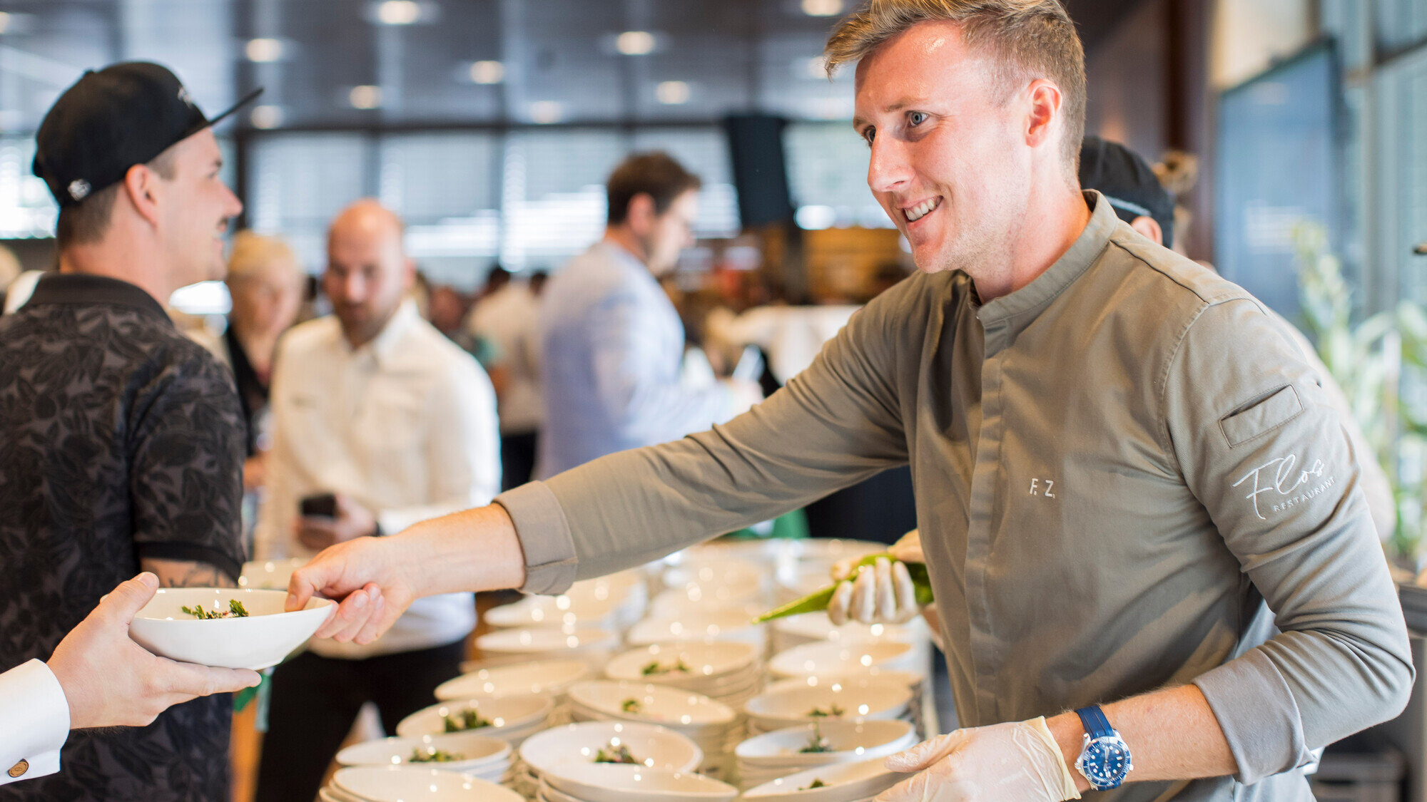 Local Hero Flo Zillner (3 Hauben, Flos Restaurant, Zell am See) präsentierte beim Alpine Lunch die Vielfältigkeit des vermeintlich einfachen Kohlrabis 