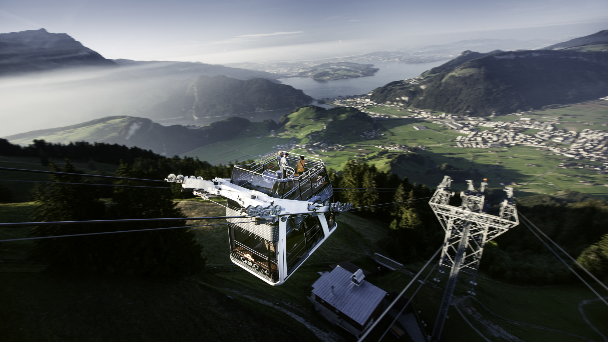 Spektakuläre Stanserhorn-Bahn