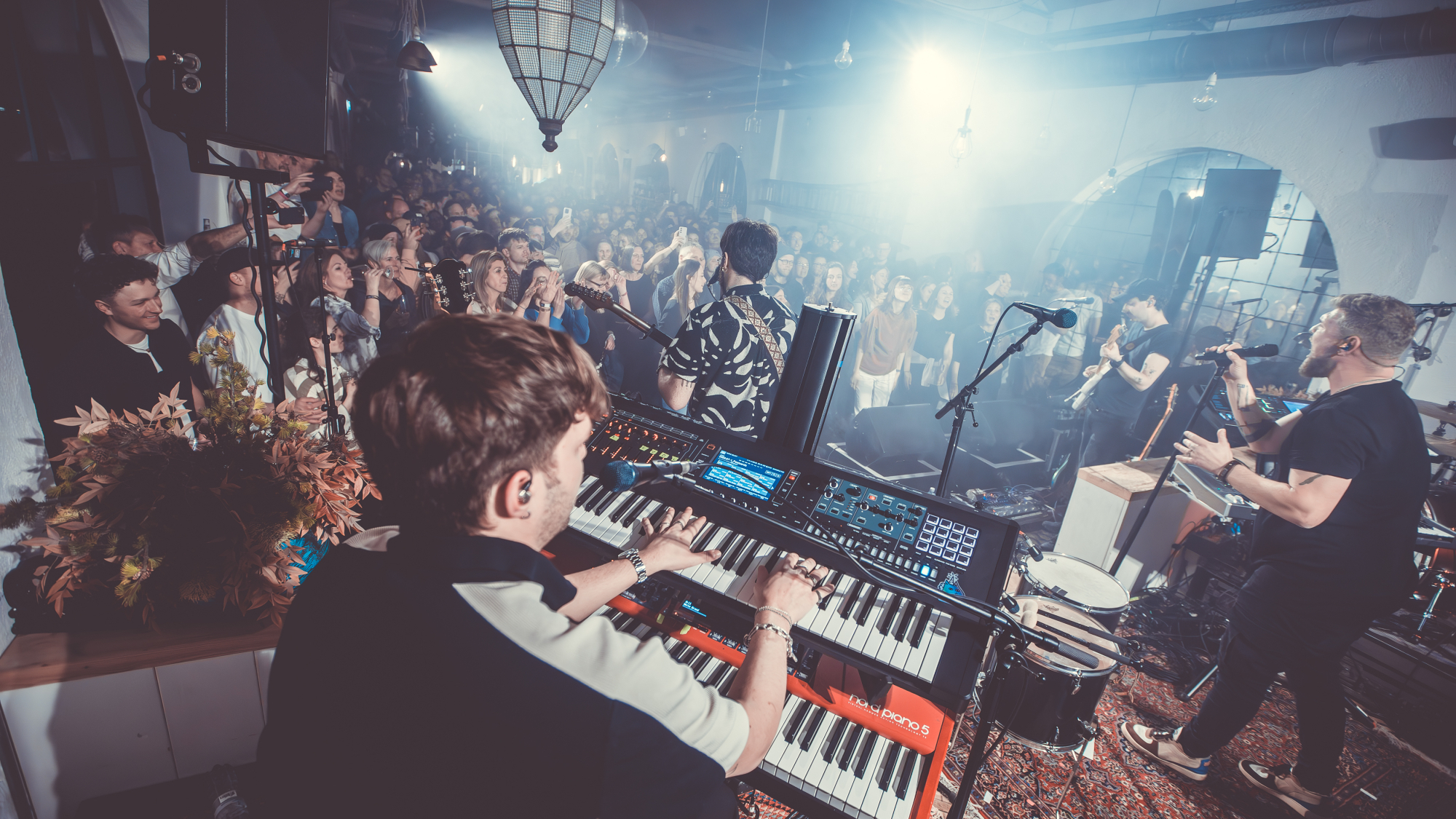 Das "LIVE is LIFE" Festival findet vom 4. bis 6. April 2025 in Arosa Lenzerheide statt.