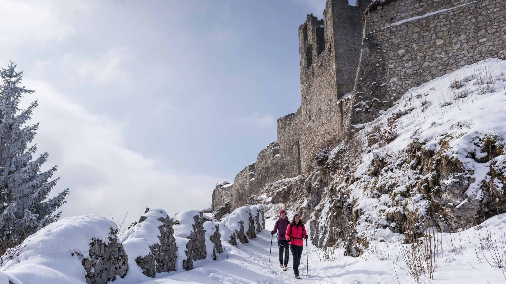 Kultur erleben: Ruine Ehrenberg in Reutte