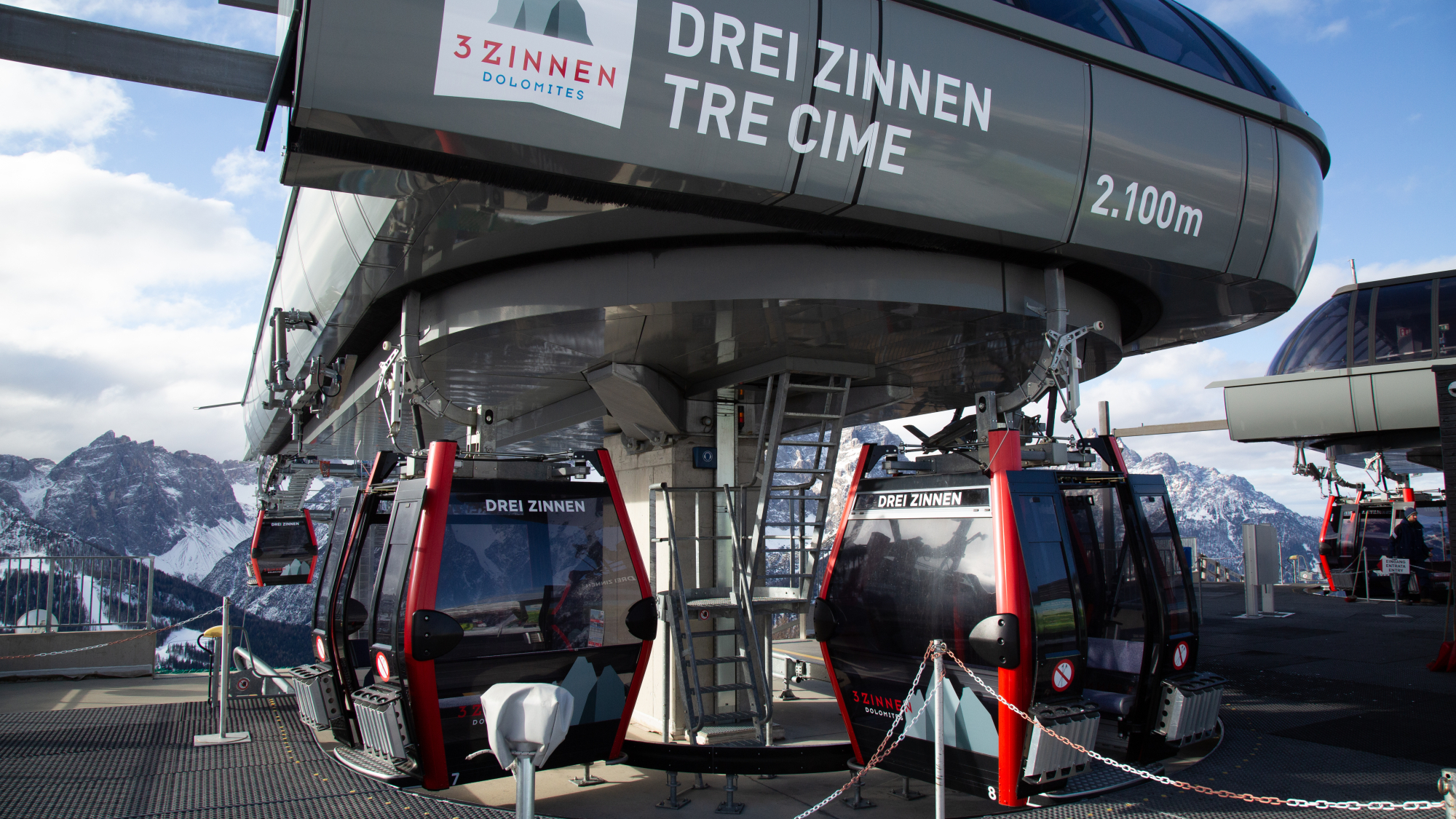 Bergstation Gondelbahn Drei Zinnen