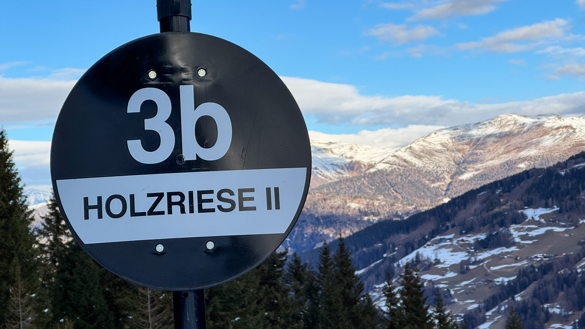 Die Holzriese-Piste zählt zu den steilsten in Italien