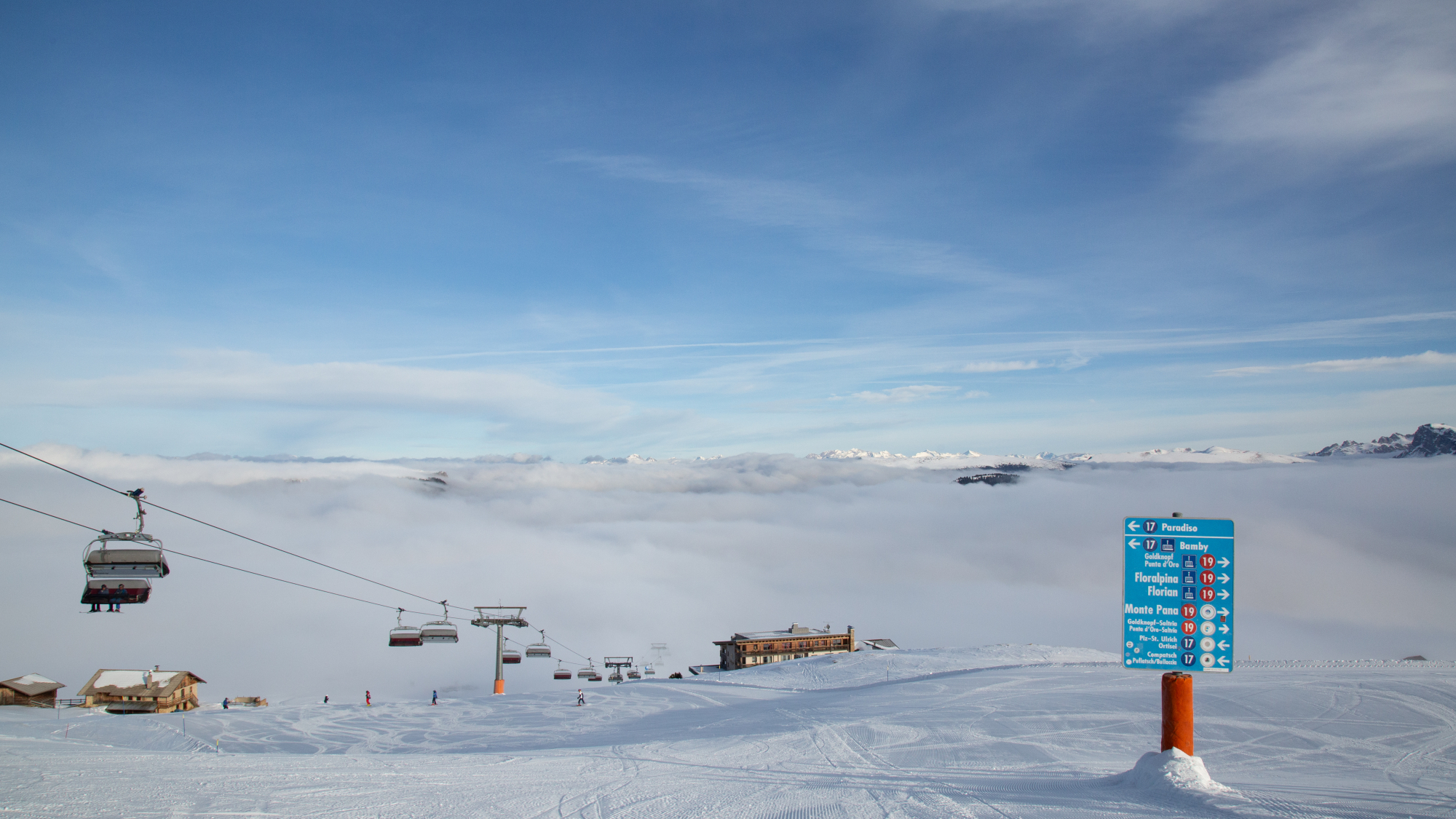 Sensationeller Ausblick von der Paradiso-Bergstation