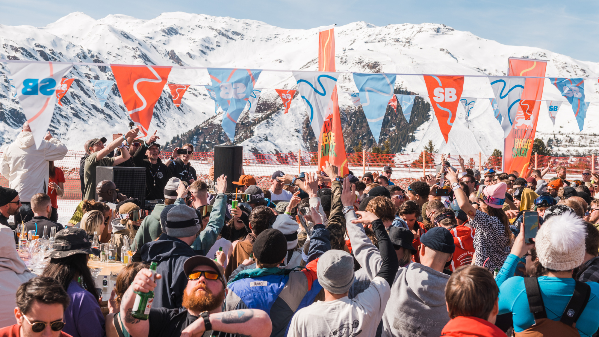 Snowbombing in Mayrhofen-Hippach
