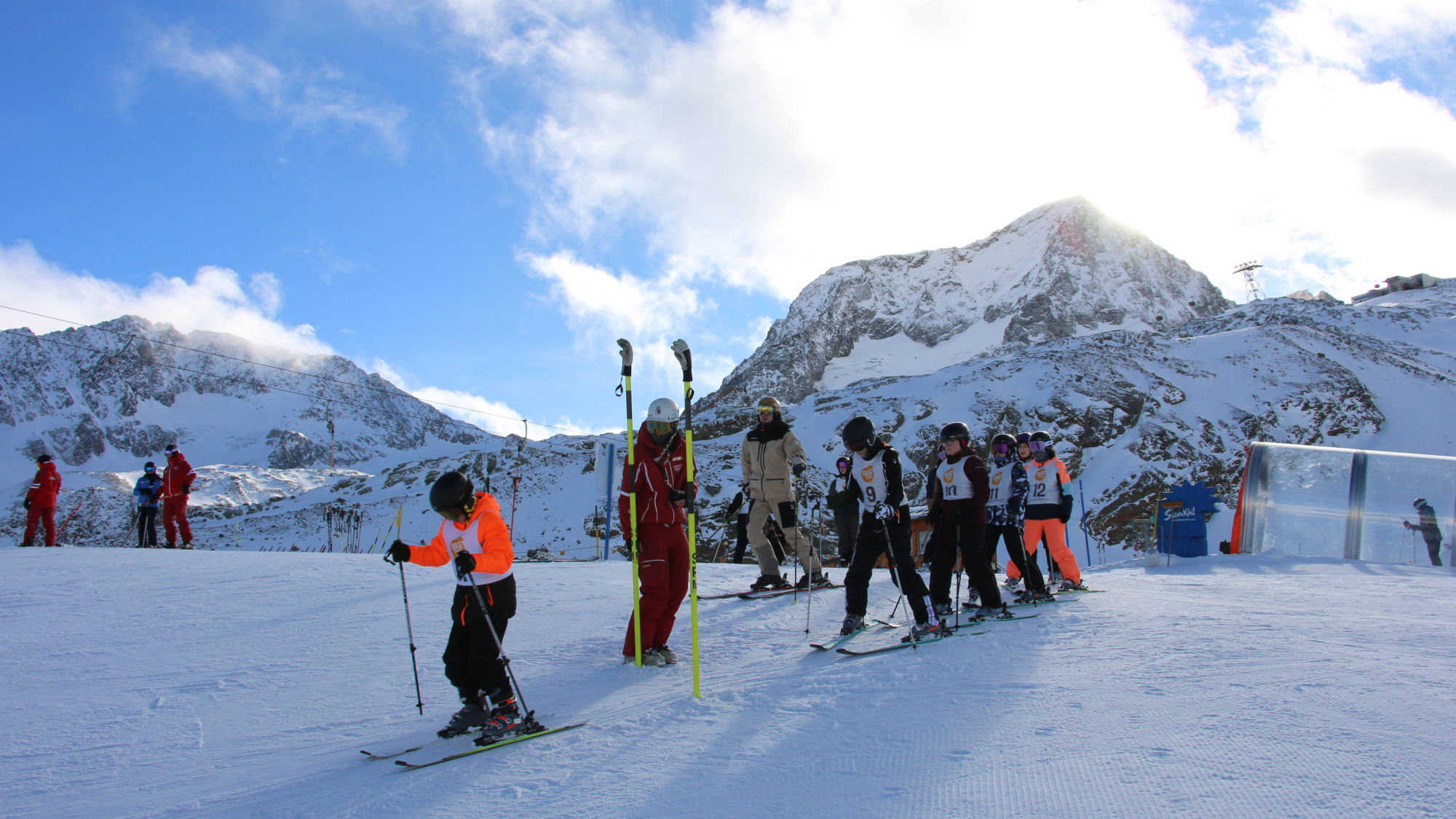 DeineWinterWoche: Von 06.01. bis 10.01.2025 erlebte die 7. Jahrgangsstufe der IGS Springe aus Niedersachen eine tolle Woche im Stubaital in Tirol