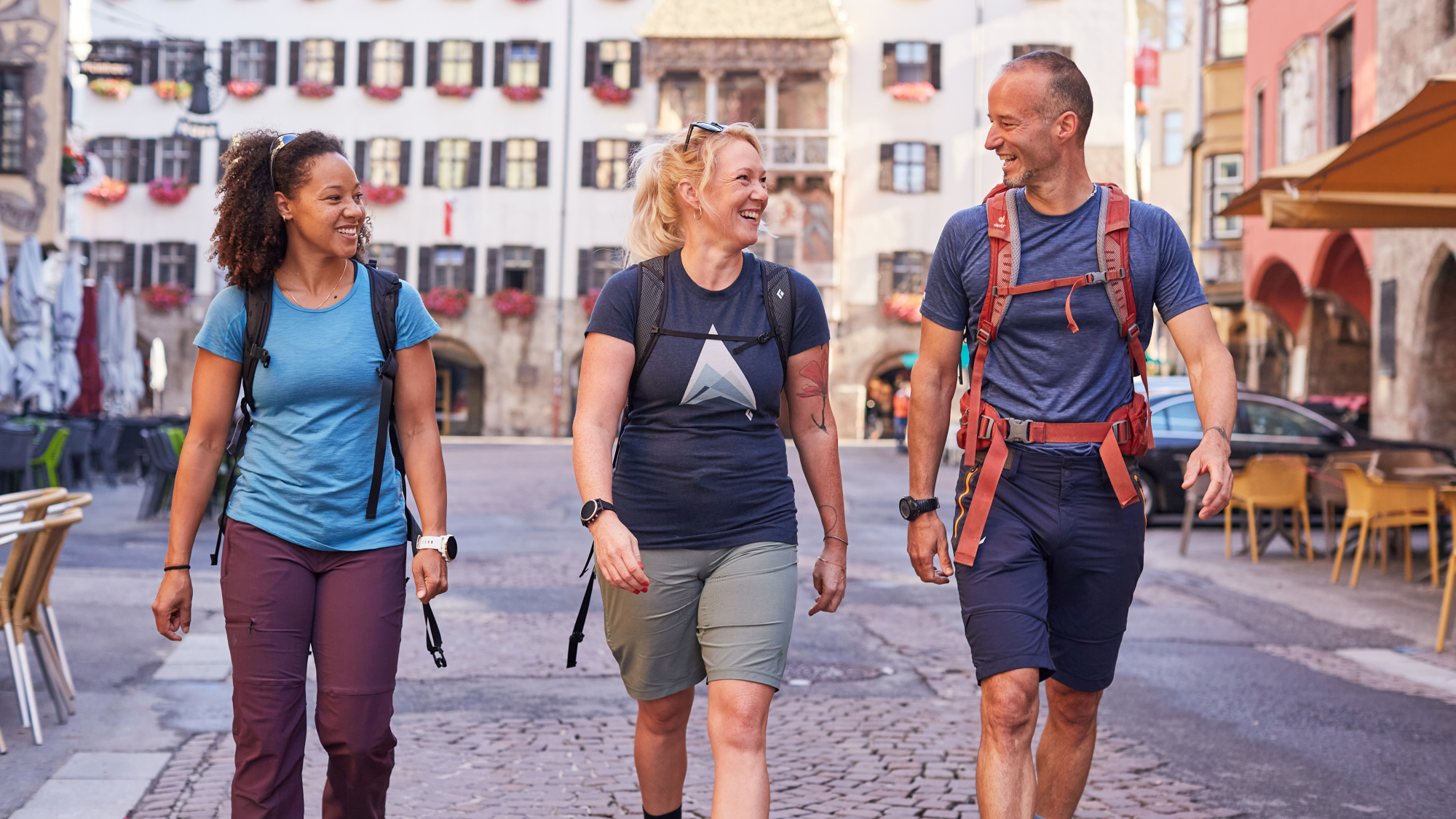 Beim Goldenen Dachl, dem Wahrzeichen von Innsbruck, startet einer der sieben Stadtspaziergänge „Walks to Explore“. 