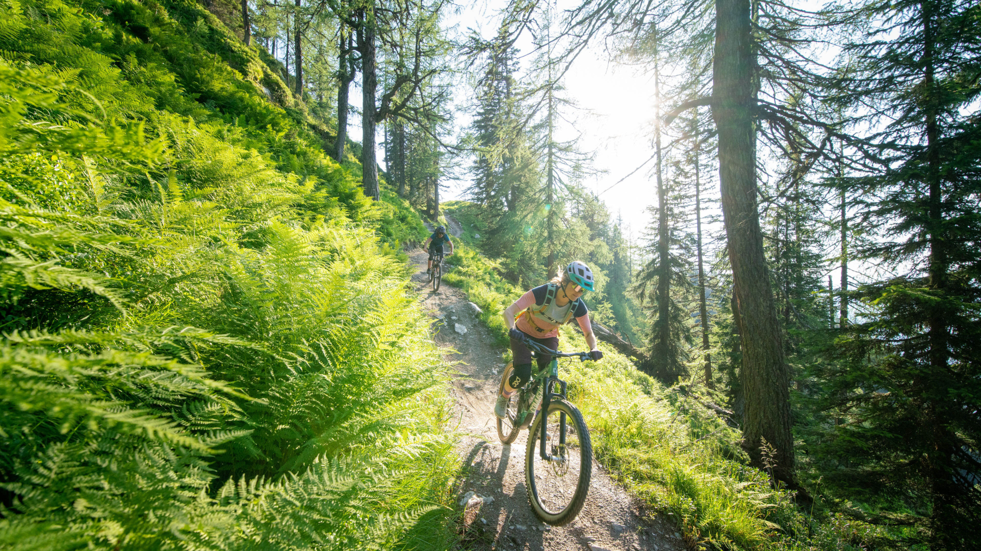 Im “Bikeland” Schladming-Dachstein erwarten Mountain- und E-Biker bereits 26 Touren, zwei Bikeparks und ein Singletrack mit insgesamt 67 Trail-Kilometern.
