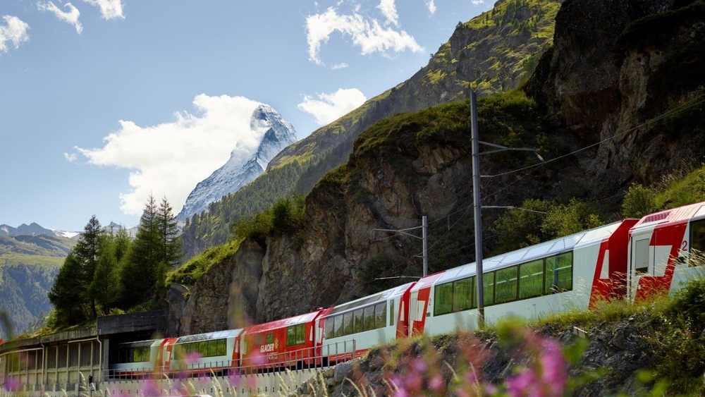 Auf der Fahrt nach Zermatt – Blick auf das Matterhorn